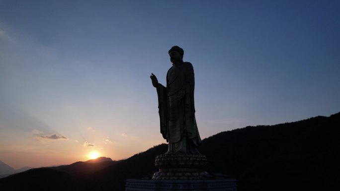 环绕日出大佛大山山林4