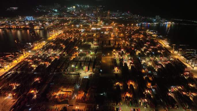 深圳盐田港码头夜景