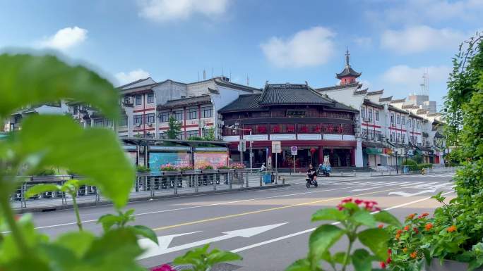 宁波海曙区城隍庙商业步行街