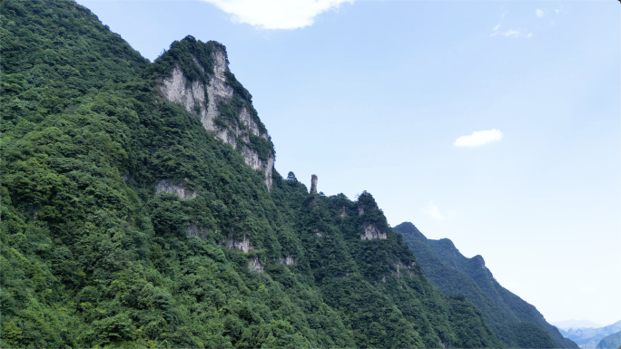 航拍娄山关大山群山险要山峰大山娄山关大捷