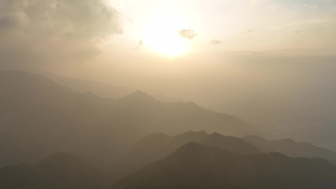 秦岭日落嘉午台日落航拍绿水青山金山银山