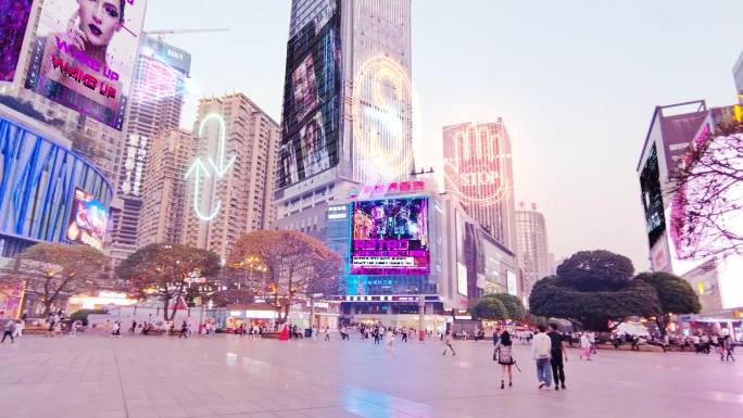 日光赛博朋克：重庆观音桥的未来都市景观