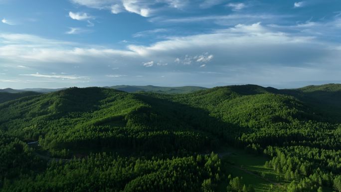 航拍绿色山林风景