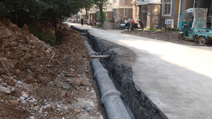 老小区改造道路维修水管铺设