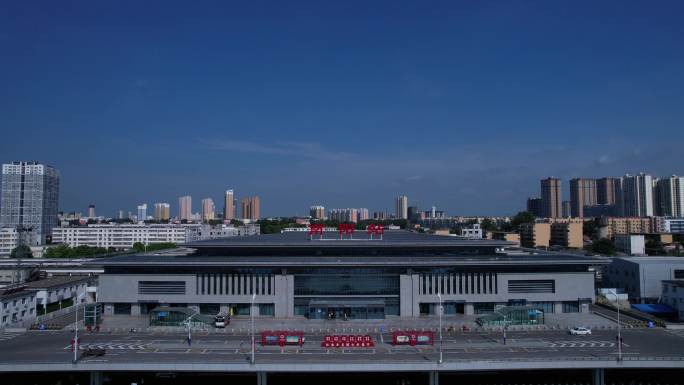 南阳站logo后飞带全景