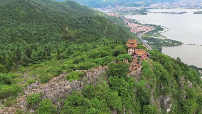 昆明西山风景区凌霄阁