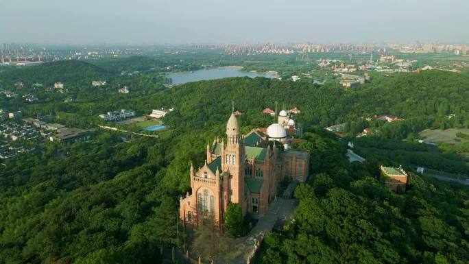 上海佘山国家森林公园天文台教堂高清航拍