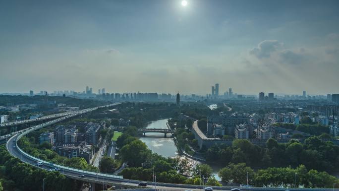 日光下的南京大报恩寺延时