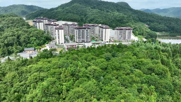 山区避暑经济旅游地产4K