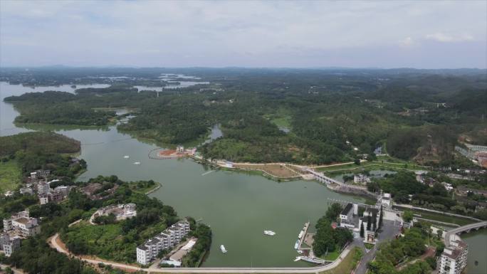 廉江鹤地水库