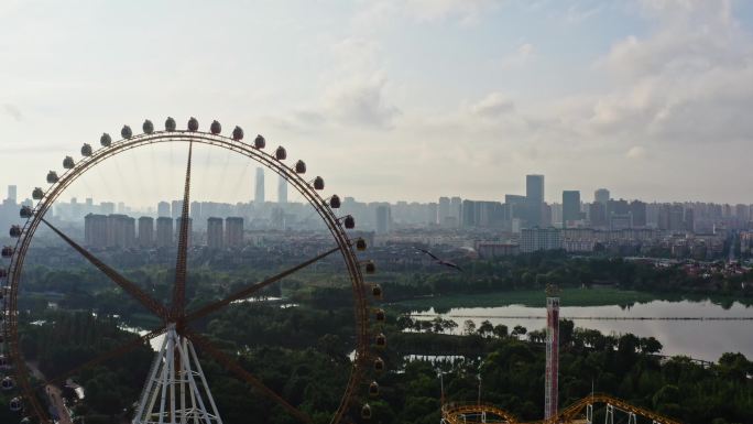 航拍昆明大观楼摩天轮 昆明全景