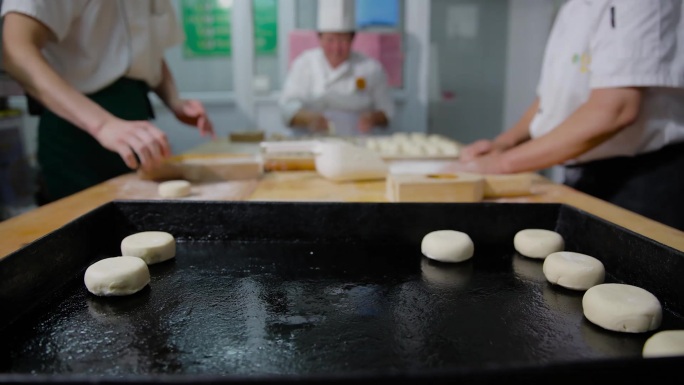 酥皮月饼制作