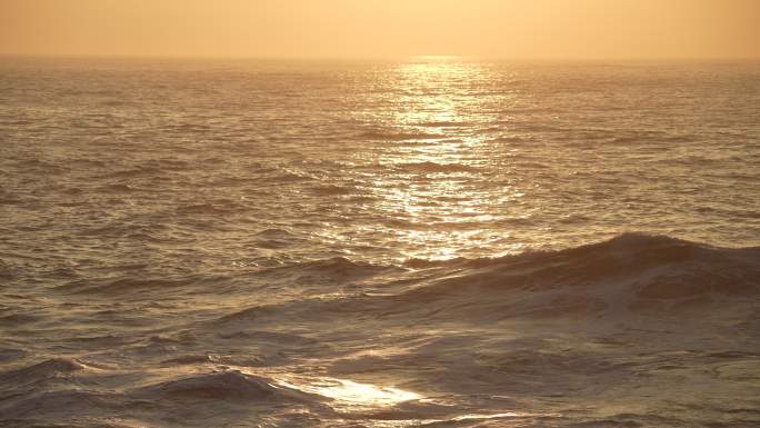 夕阳水面海水大海