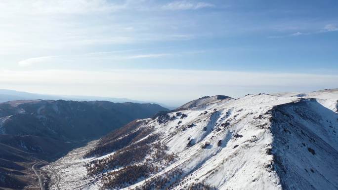 哈密东天山雪山