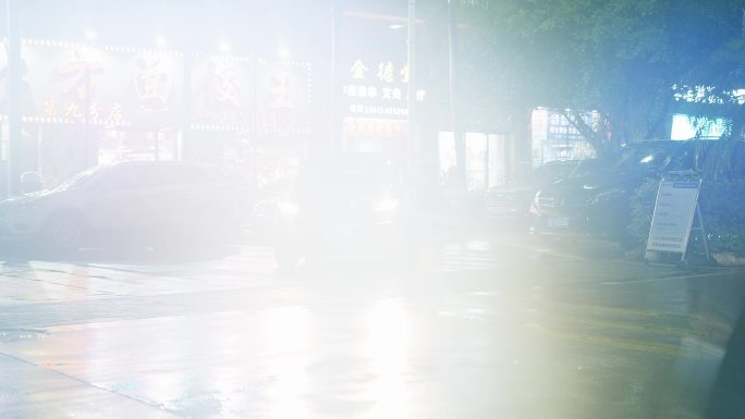下雨街道汽车 灯 SONY FX3