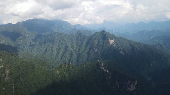 航拍湖北神农架5A景区 (7)