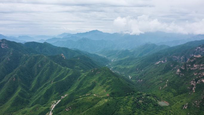 航拍北京大西山门头沟燕山群山