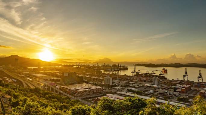 深圳盐田港日出