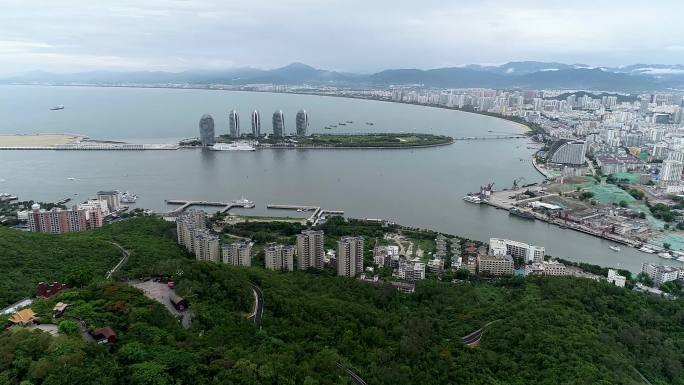 航拍海南三亚市 凤凰岛 三亚湾 三亚码头