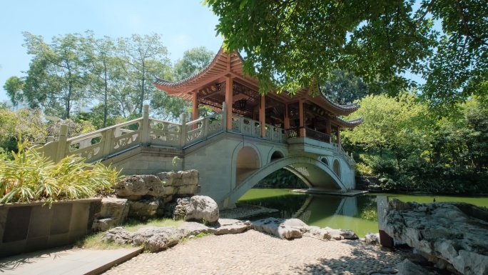 广西柳州柳侯祠公园风雨桥廊桥拱桥古桥