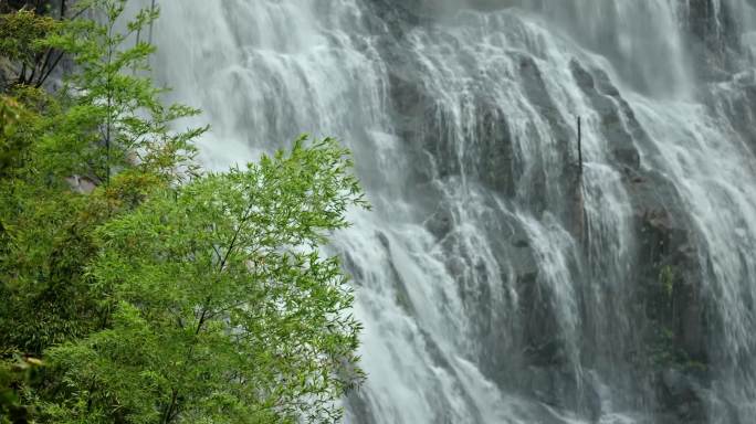 瀑布流水 水源环保