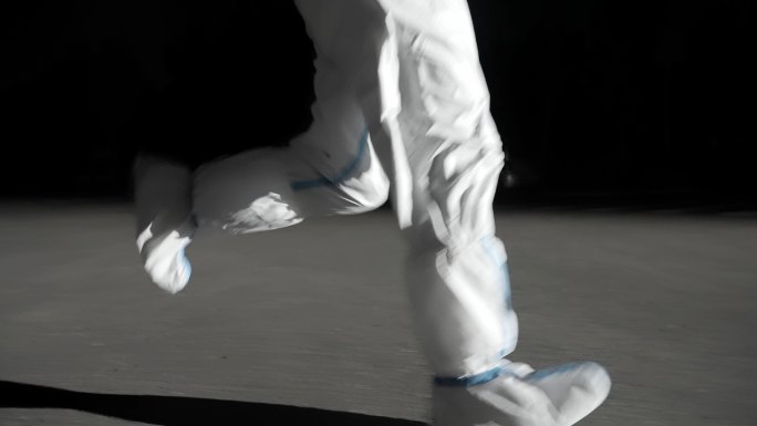 4K抗击疫情核酸检测大白志愿者加油封控