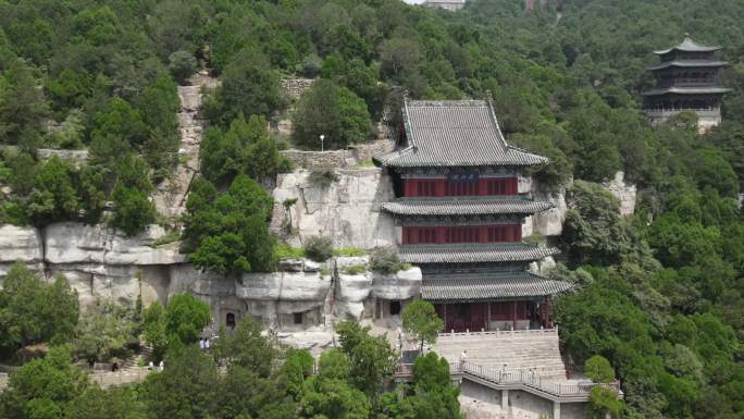 航拍夏季的太原天龙山