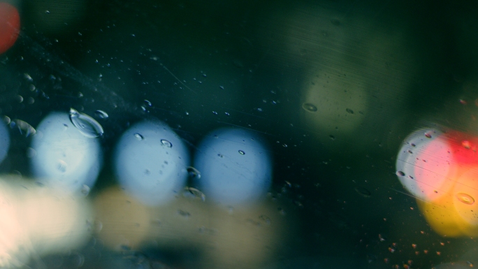 【原创4K】下雨天车窗雨滴