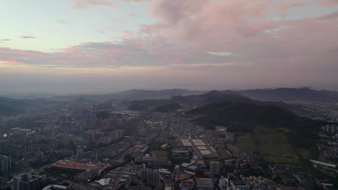 广州银坑岭火炉山朝阳夕阳清晨云雾火炉山