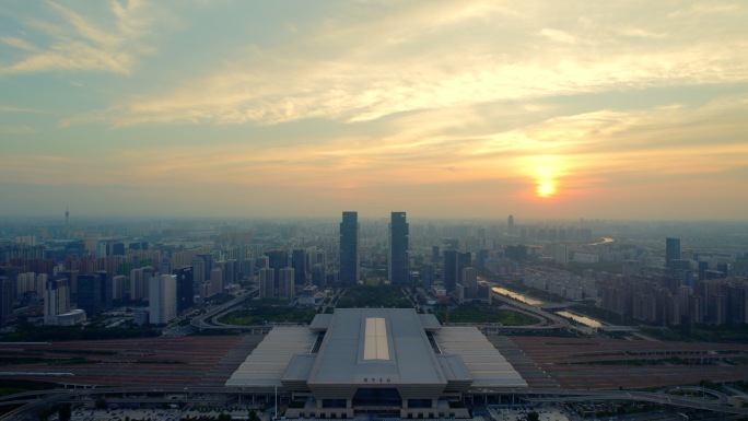 郑州城市航拍地标高铁东站双子塔绿地中心