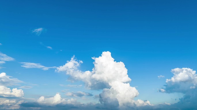 天空中的蓝天白云走动