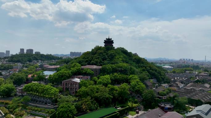 航拍镇江西津渡景区