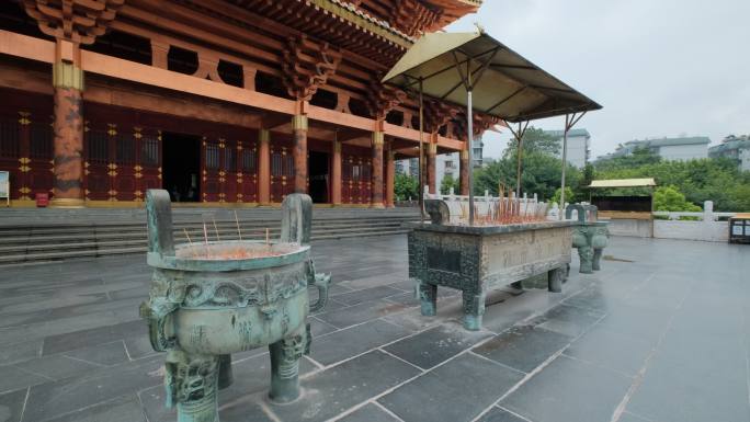 中式寺庙香炉
