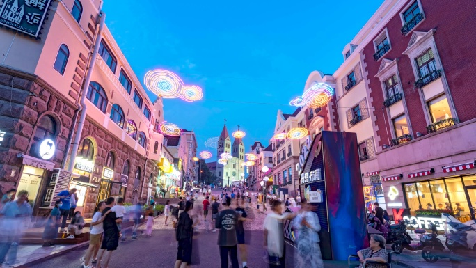 青岛中山路上街里夜景延时