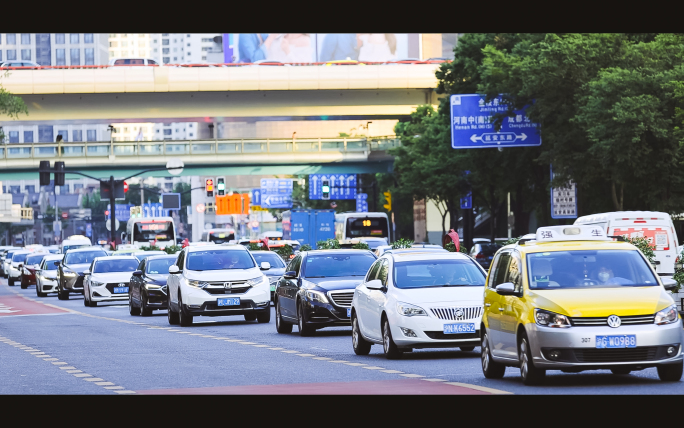 上海空镜城市车流车辆