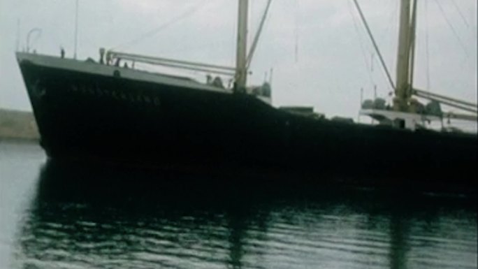 70年代苏伊士运河通航货船