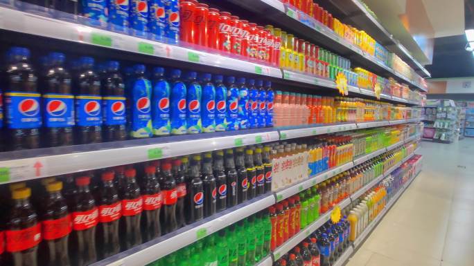4K 超市货柜序列-饮料和水货品陈列
