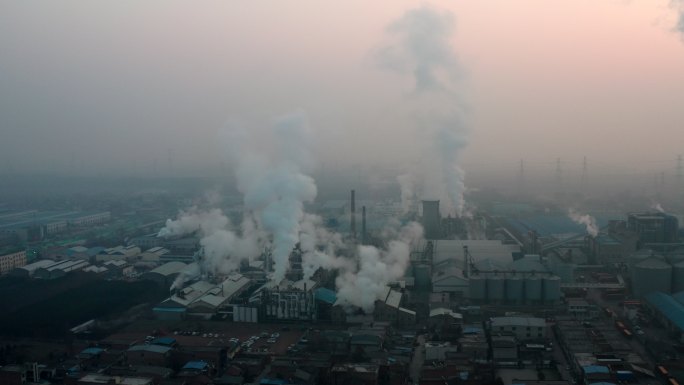 陕西省西安市工厂排放污染废气航拍