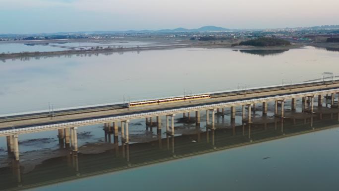 江苏省南京市石臼湖特大桥地铁日落航拍