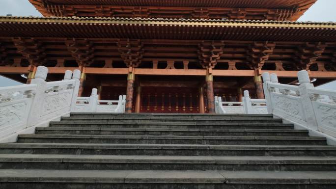 广西柳州文庙中式庭院宫殿大殿上楼梯阶梯