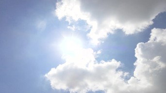 蓝天白云太阳阳光天气延时摄影视频素材视频素材