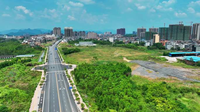 航拍桂林灵川区域城市建筑交通2022新