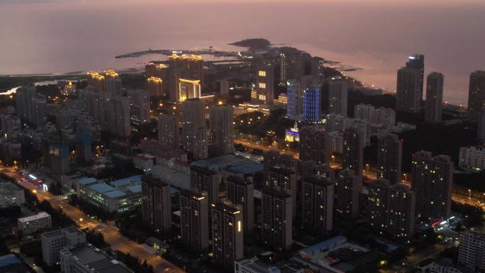 航拍环绕威海高新区的暮色灯火