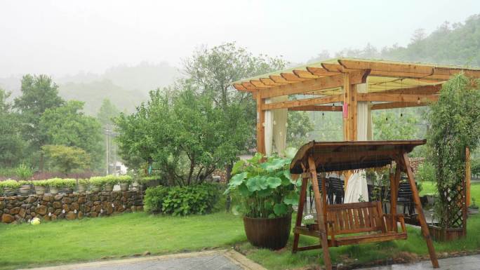 雨天院景