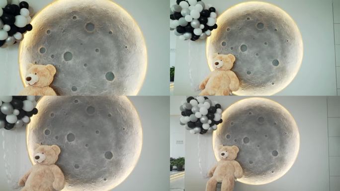 月球表面壁画和玩具大熊