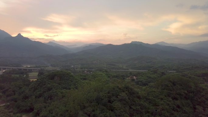 航拍海南省热带雨林五指山晚霞