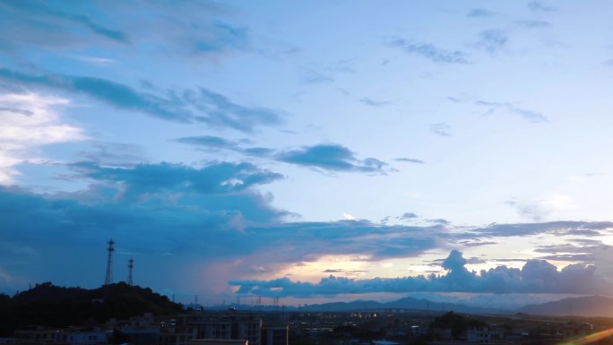 雨天中的太阳