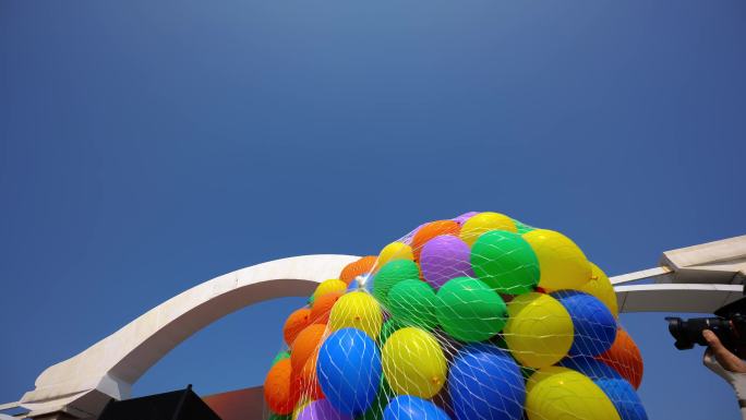 庆典活动上放飞气球