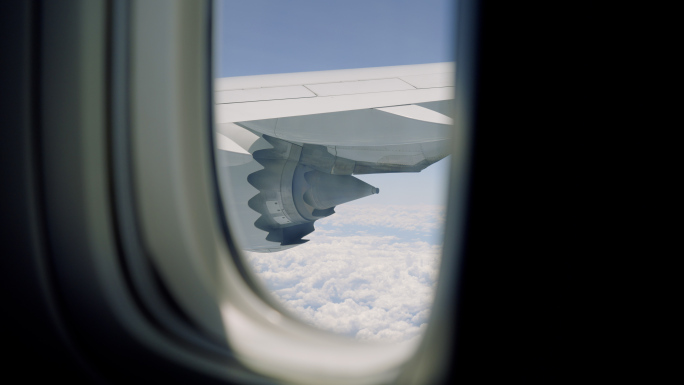 【4K】客机舷窗之外-日景空镜组