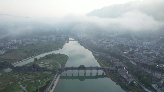 重庆黔江濯水古镇5A景区